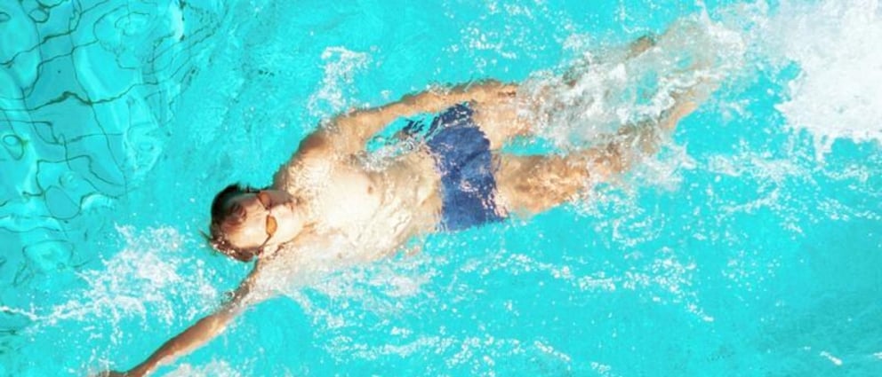 Diese 3 Fehler sollten Sie beim Schwimmen vermeiden